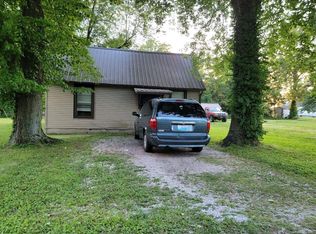 1335 1st St, Robards, KY 42452