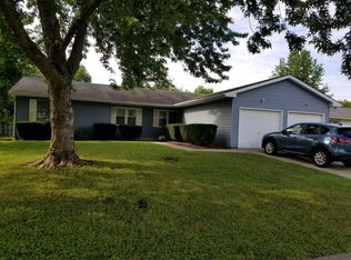 2604 Austin Dr, Springfield, IL 62704