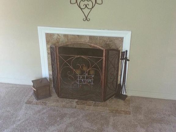 2nd image of 2811 Southridge Dr