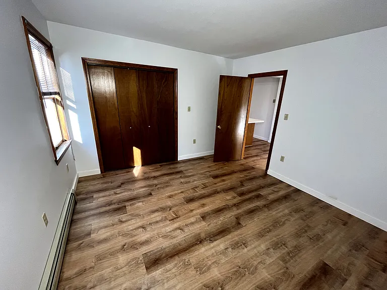 36 Bradbury St #102 — Photo 24