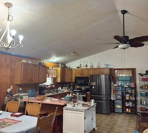 4th image of 91 Pond Rd