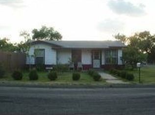 495 N Blanco St, Eagle Pass, TX 78852