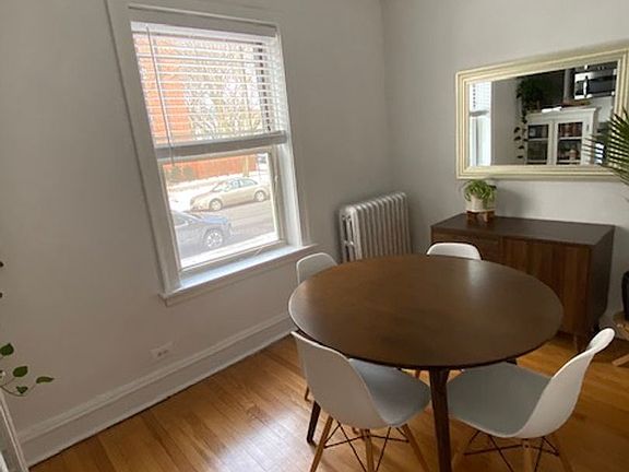 4th image of 1727 W Thorndale Ave APT 2B