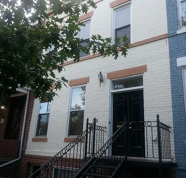 29 15th St NE — Photo 4