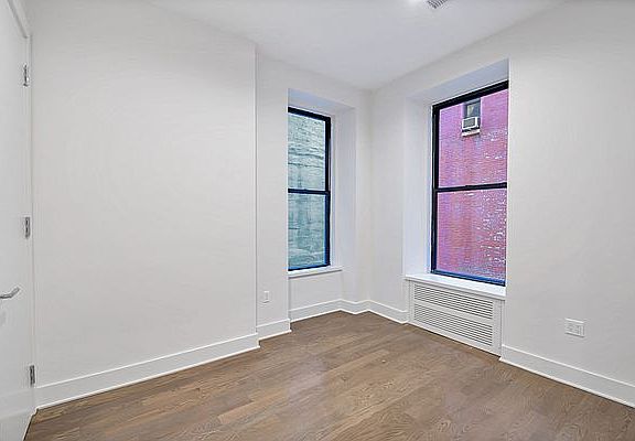 5th image of 121 Madison Ave APT 9I