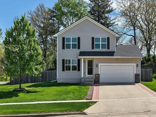 5301 SE 27th St, Des Moines, IA 50320