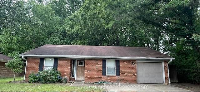 1st image of 109 Caspia Ct
