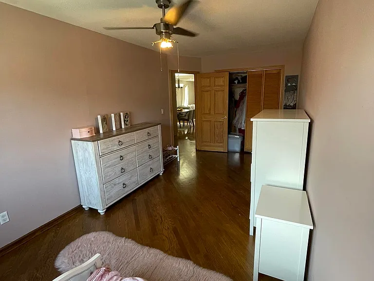188 Bay 22nd St #2 — Photo 8