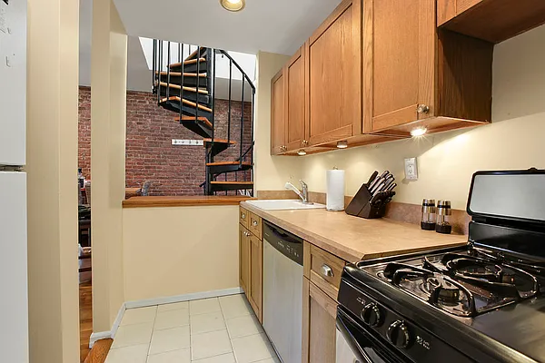 Sold by Corcoran | media 10