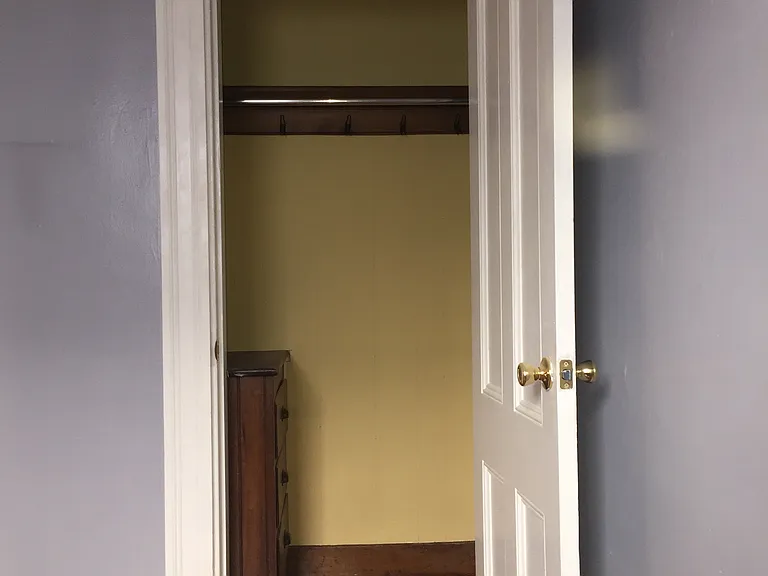 24 Everett St #2 — Photo 16