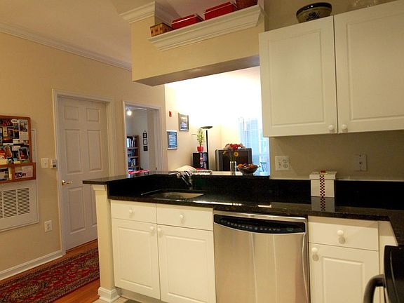 5th image of 4551 Strutfield Ln APT 4224