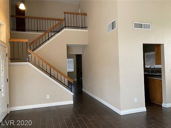 3rd image of 671 Hermosa Palms Ave
