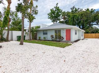 1038 25th St, Sarasota, FL 34234