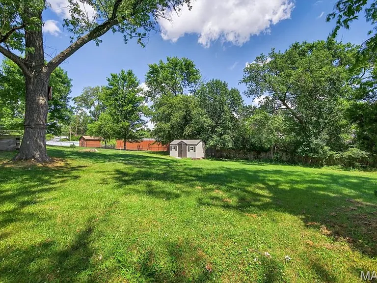 234 Saint Marys Dr — Photo 3
