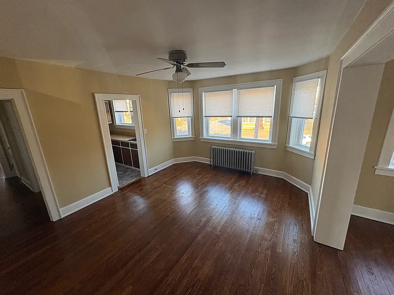 339 Jefferson Ave N #G — Photo 8