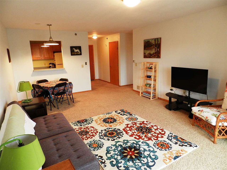 1st image of 102 Prairie Heights Dr APT 110