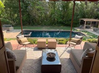 711 Chiltern Rd, Hillsborough, CA 94010