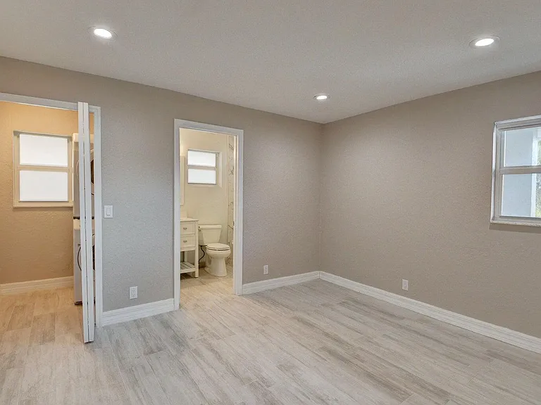 398 W Camino Real #6 — Photo 10