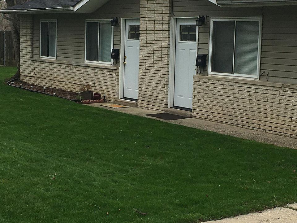 1st image of 440 Gardner St