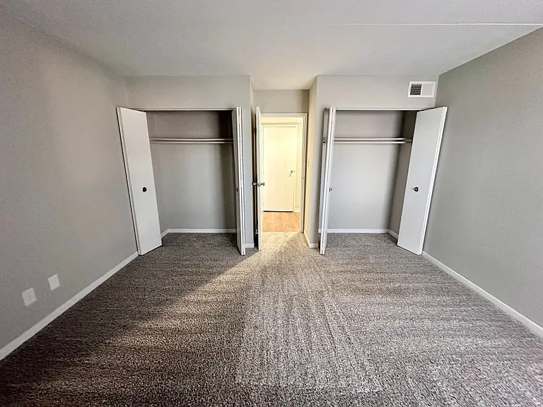 The Hammond Apartments — Photo 24