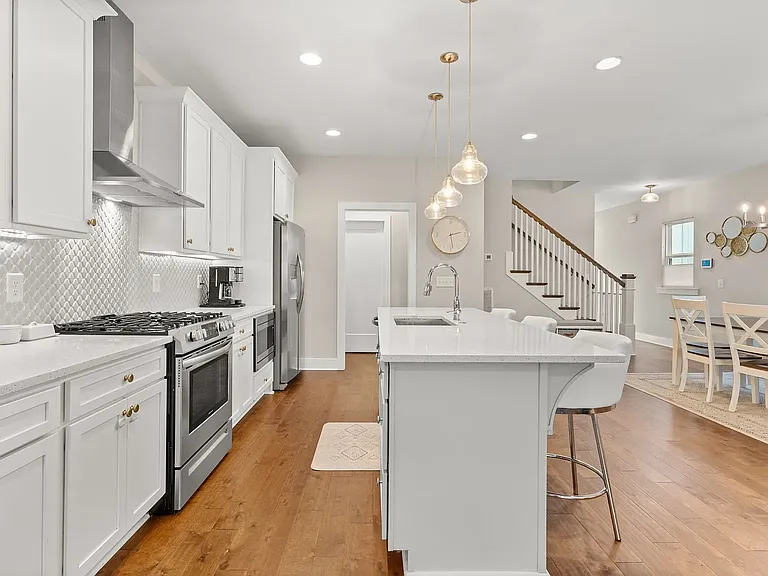 1213 Keller Ave — Photo 15