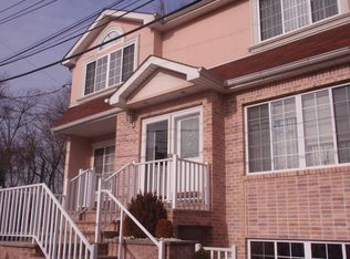 40 Orbit Ln FLOOR 2, Staten Island, NY 10314