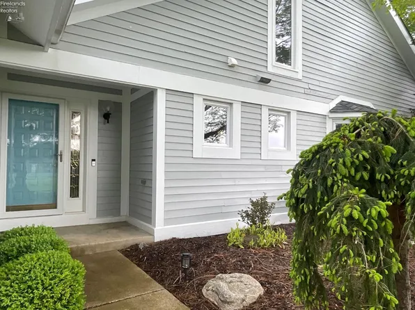 1516 Cleveland Rd E Unit 2, Huron, OH 44839