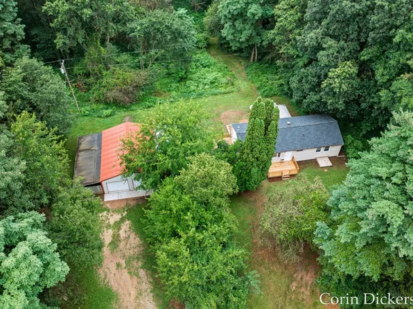 13790 Hutchinson Rd, Dowling, MI 49050