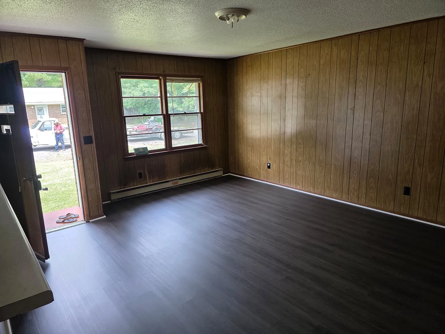 2 bed, 975 sqft, $1,100 — Photo 1
