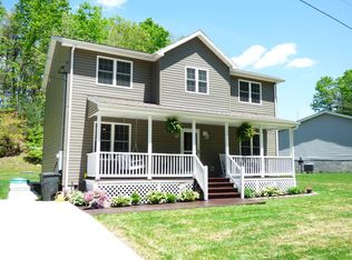 274 Adam St, Shady Spring, WV 25918