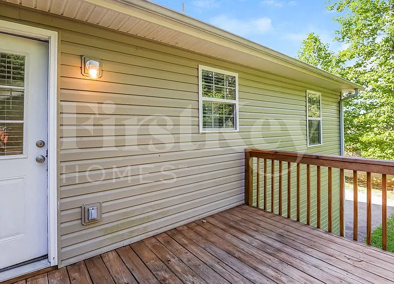 294 Cedar Springs Ln — Photo 15