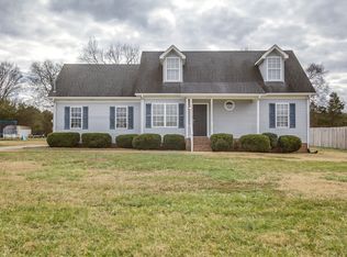 125 Millwood Dr, Murfreesboro, TN 37127