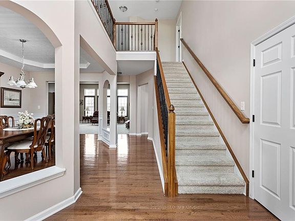 4th image of 13390 Rock Creek Dr