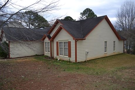 3rd image of 1390 Appian Way