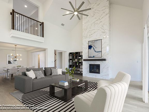 3rd image of 507 Irvine Cir