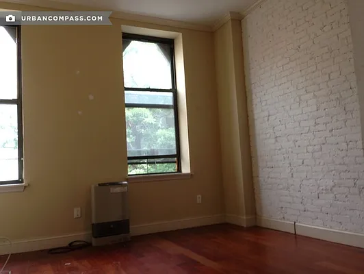 Rented by Compass | media 9