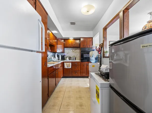 24-65 Francis Lewis Boulevard image 9 of 40