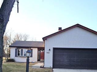 145 Abbeywood Cir, Streamwood, IL 60107