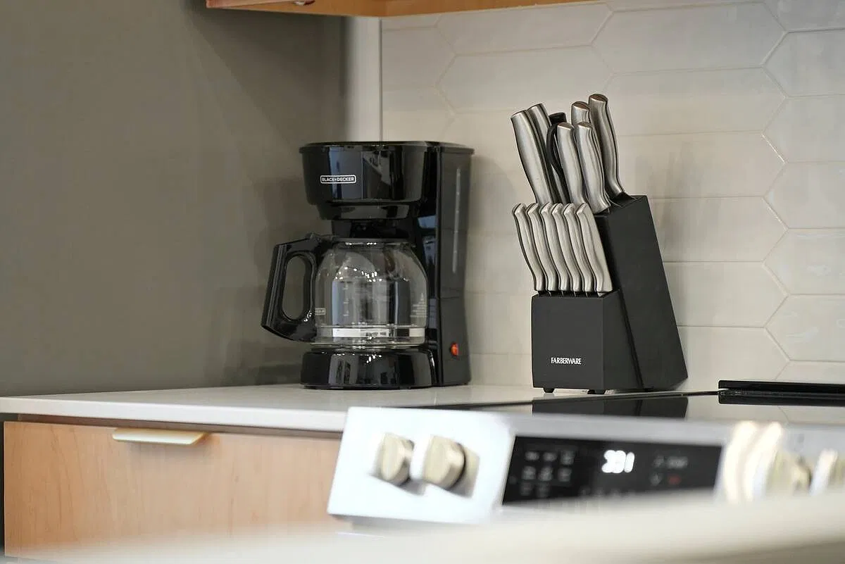 2 bed, $2,100 — Photo 1