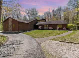 2546 E Hurley Rd, Midland, MI 48642