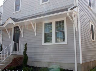 11 Mercer St, Hamilton, NJ 08690