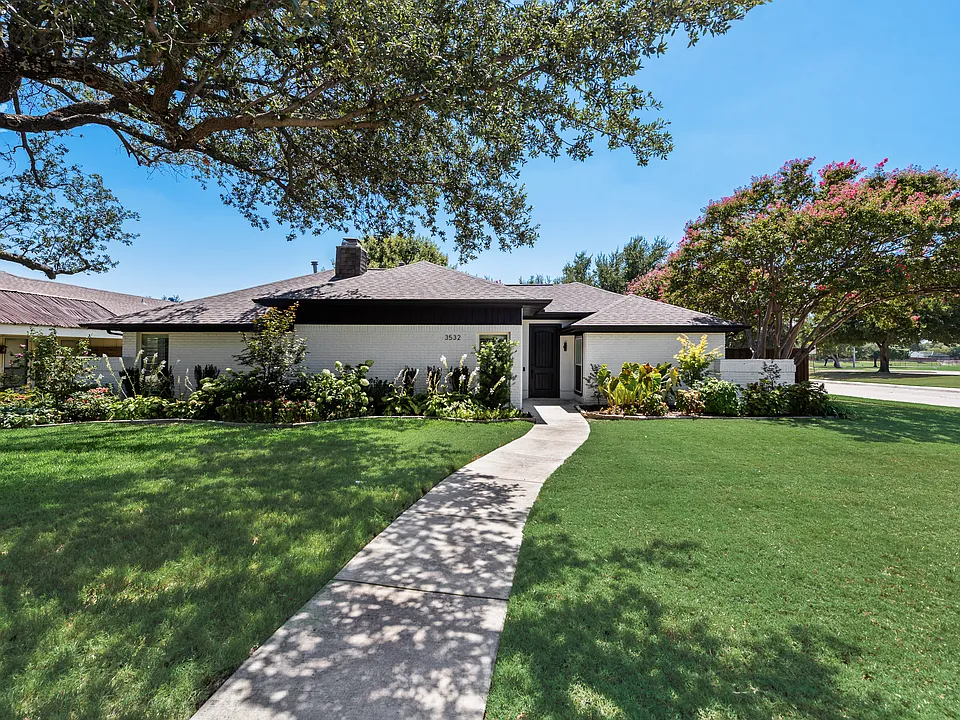 3532 Parkhaven Dr