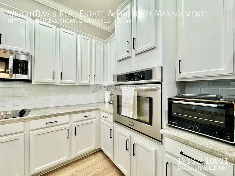 18711 Chaville Rd — Photo 23