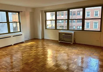 Rented by Living New York