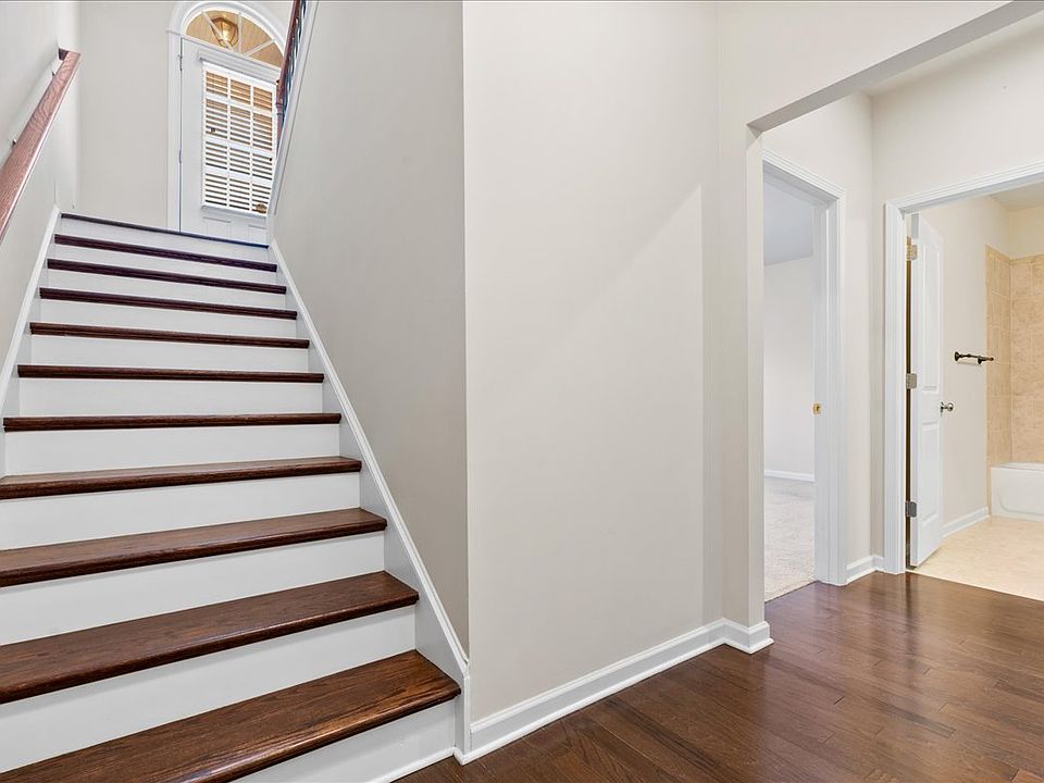 First level view after entering garage door