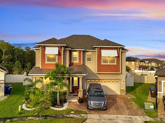 2nd image of 2420 Riverbank Cv