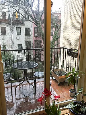 Rented by Francine Realty | media 31