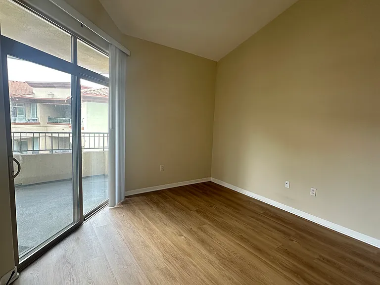 1501 Front St #629 — Photo 4