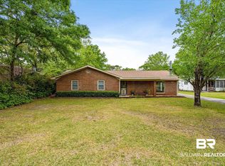 2316 Riverside Dr, Mobile, AL 36605