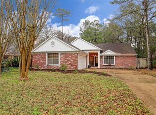 171 Sandpebble Dr, Spring, TX 77381